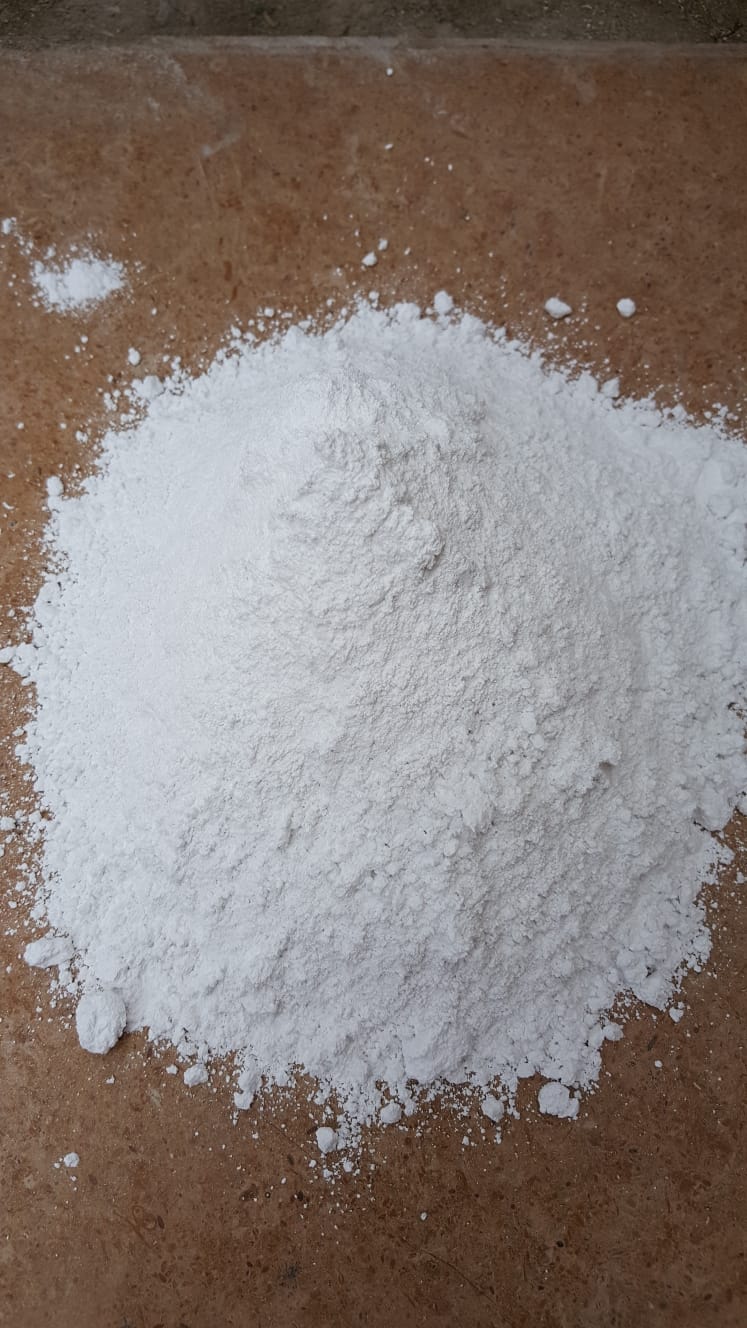 Quartz Lumps & Silica Sand